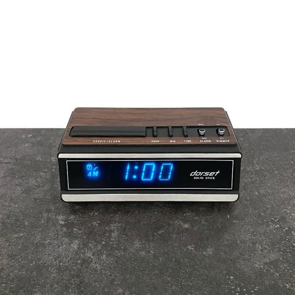 Vintage Dorset Faux Brown Wood Grain Alarm Clock Model no. 45-911300 Hong Kong